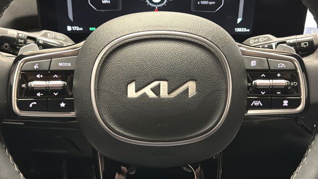 Used 2024 Kia Sorento SX Prestige AWD/4WD image 16