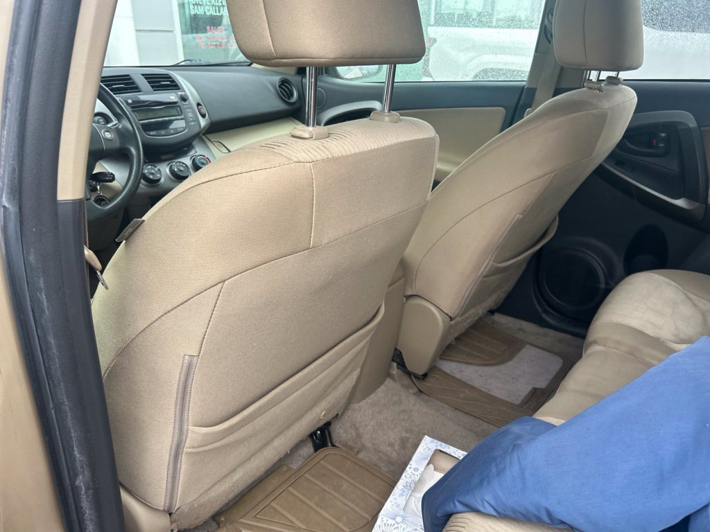 Used 2010 Toyota RAV4 4WD image 10