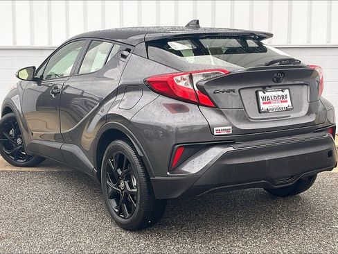 Used 2022 Toyota C-HR Nightshade image 15