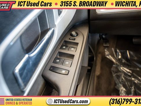 Used 2012 Chevrolet Equinox LS AWD/4WD image 12