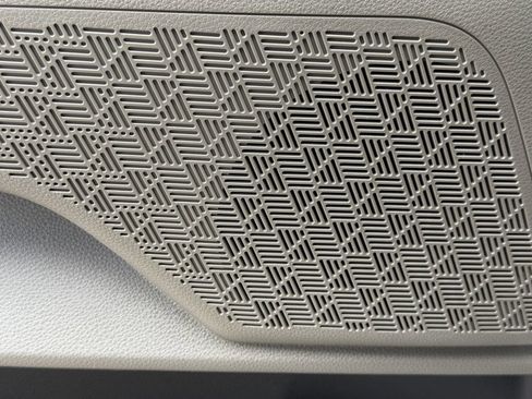 New 2027 Kia Carnival EX FWD image 24