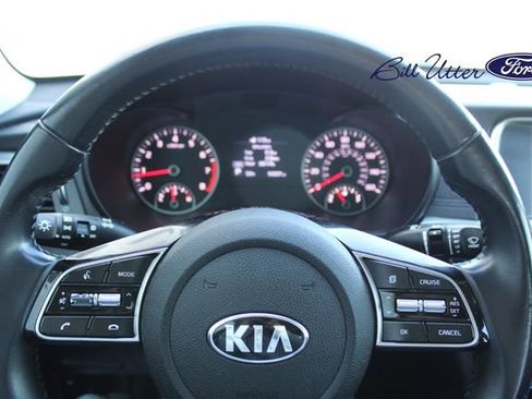 Used 2019 Kia Optima S image 21