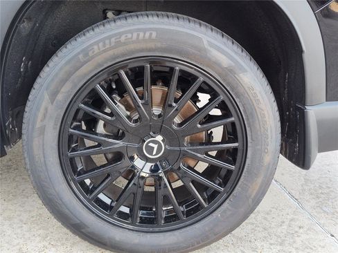 Used 2023 Honda Pilot LX image 11