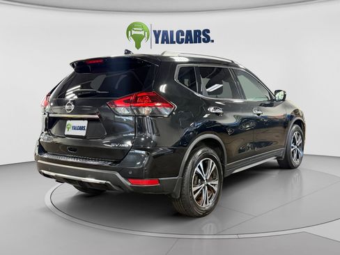Used 2019 Nissan Rogue SV w/ Premium Package AWD/4WD image 5