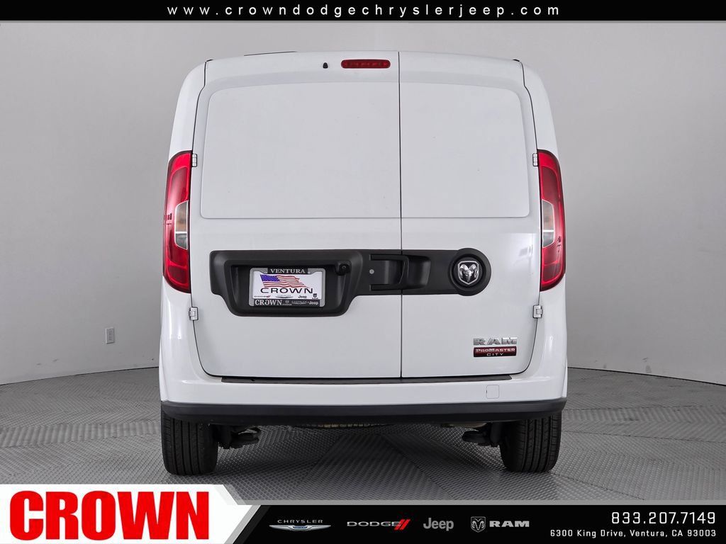 Used 2022 RAM ProMaster City Tradesman FWD image 6
