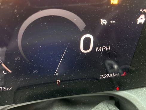 Used 2024 Buick Encore GX Sport Touring w/ Experience Buick Package AWD/4WD image 5