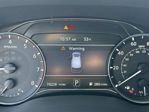 Used 2024 INFINITI QX80 Luxe image 28