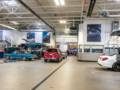 Certified 2022 Mercedes-Benz GLB 250 GLB 250 image 36