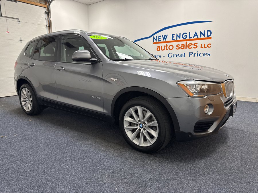 Used 2017 BMW X3 xDrive28i AWD/4WD image 4