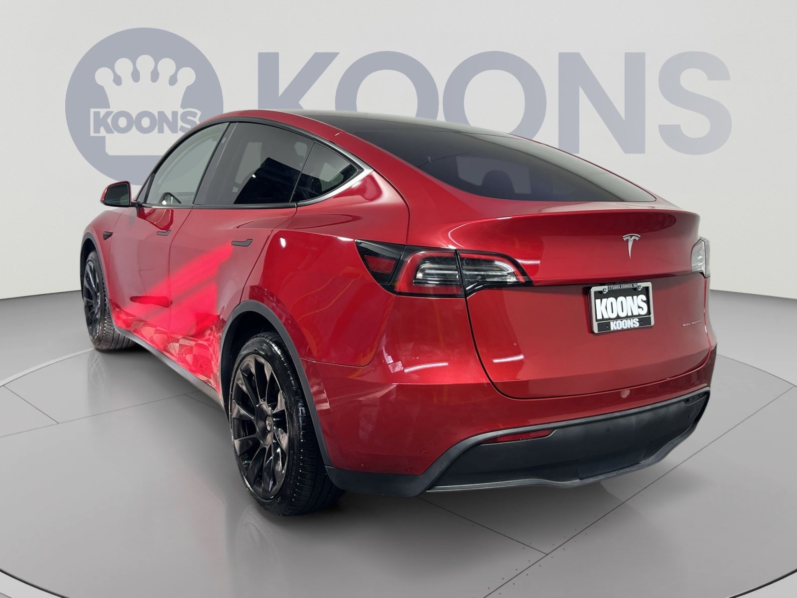 Used 2023 Tesla Model Y Long Range AWD/4WD image 4