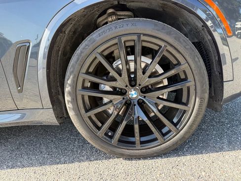 Used 2022 BMW X5 sDrive40i w/ M Sport Package RWD image 6