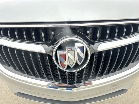 Used 2022 Buick Encore Preferred w/ Safety Package image 30