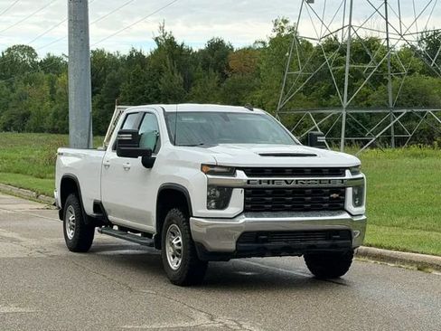 Used 2021 Chevrolet Silverado 2500 LT AWD/4WD image 4