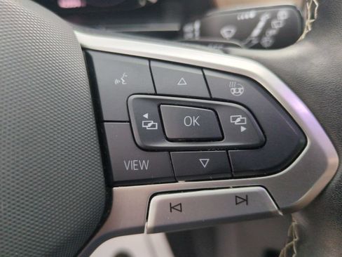 Used 2024 Volkswagen Atlas SE FWD image 18