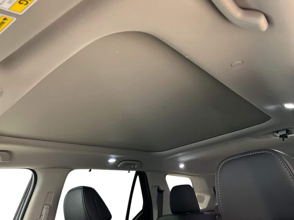 New 2026 Honda Pilot Touring image 24