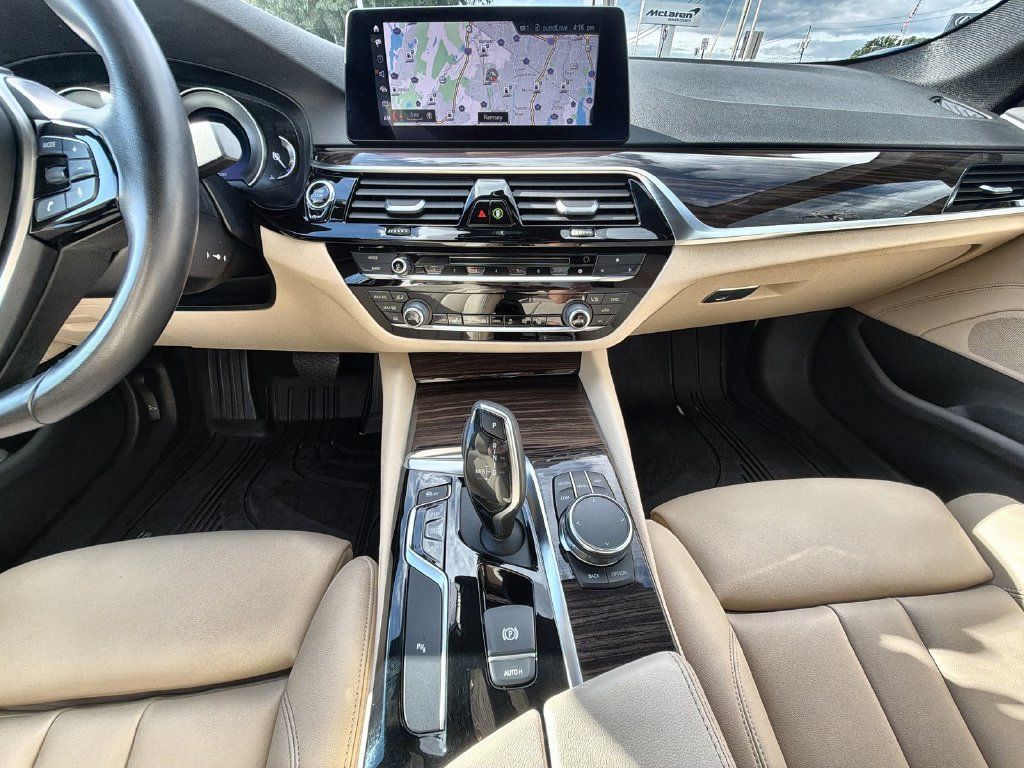Used 2019 BMW 530i xDrive w/ Convenience Package AWD/4WD image 24