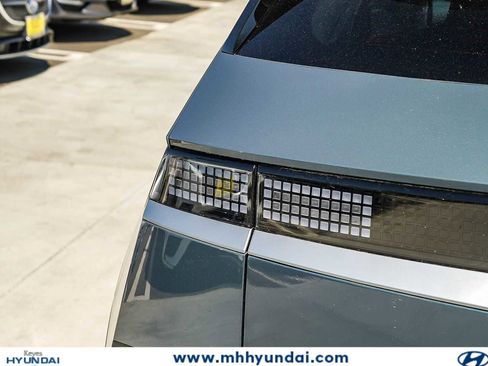 New 2026 Hyundai Ioniq 5 SE RWD image 7