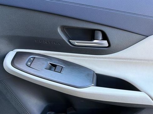 New 2027 Nissan Sentra SL w/ Floor Mat Package FWD image 18