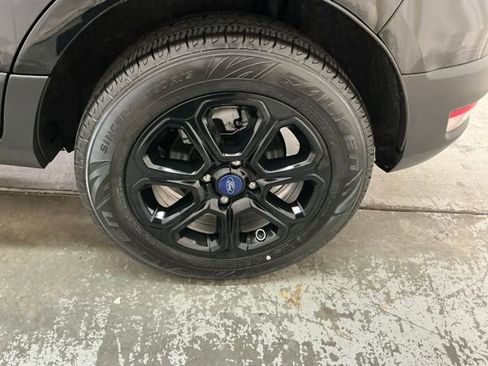 Used 2020 Ford EcoSport SE w/ SE Convenience Package image 10