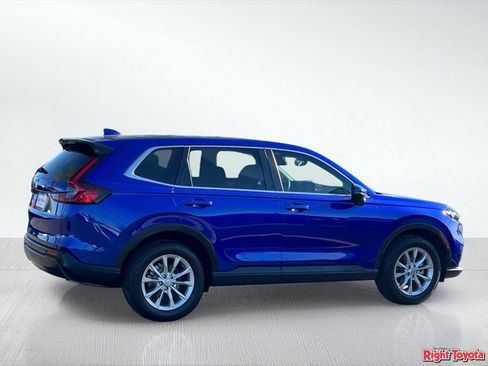 Used 2025 Honda CR-V EX image 5