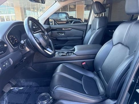 Certified 2025 Honda Pilot EX-L image 8