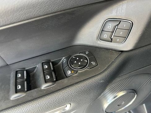 Certified 2024 Ford Expedition XLT RWD image 28