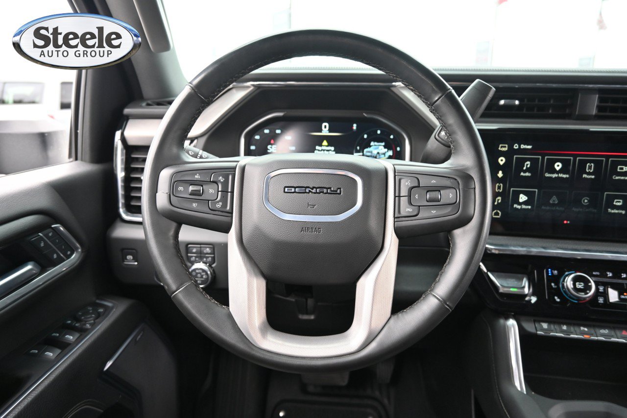 Used 2025 GMC Sierra 2500 Denali w/ Technology Package AWD/4WD image 10