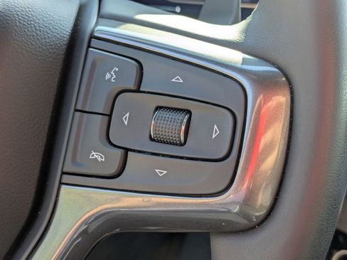 Used 2024 Chevrolet Silverado 1500 High Country w/ Technology Package AWD/4WD image 21