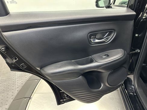Used 2024 Honda HR-V LX image 29