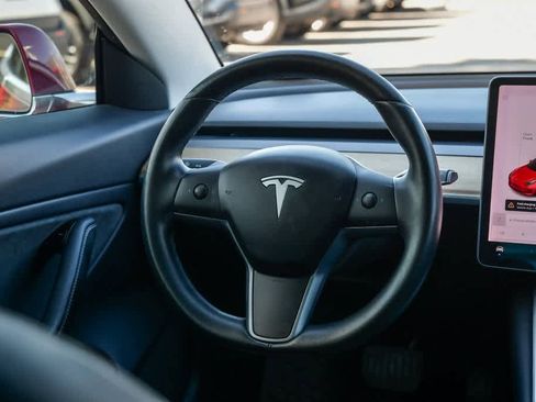 Used 2019 Tesla Model 3 Mid Range image 11