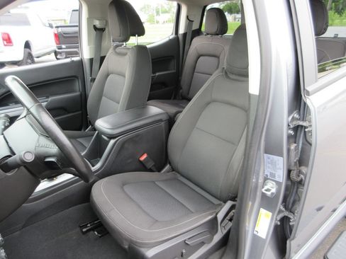 Certified 2021 Chevrolet Colorado LT w/ Redline Special Edition AWD/4WD image 19