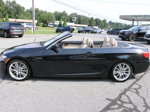 Used 2013 BMW 335i Convertible RWD image 2