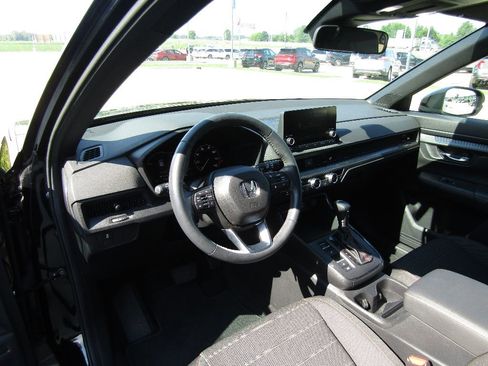Used 2024 Honda CR-V Sport image 9