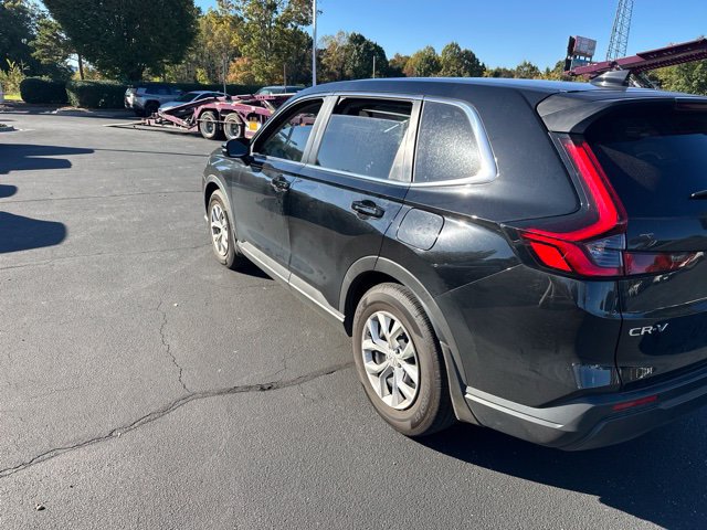 Used 2026 Honda CR-V LX image 5