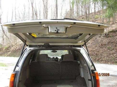 Used 2002 GMC Envoy SLE image 10