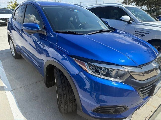Used 2019 Honda HR-V EX image 1