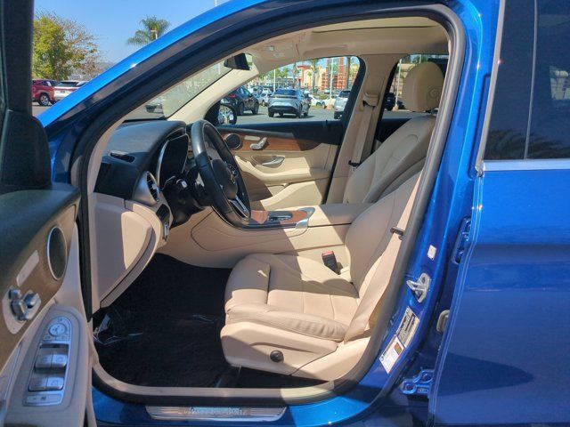 Used 2022 Mercedes-Benz GLC 300 image 11