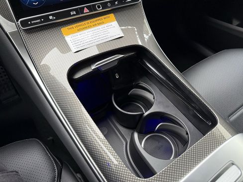 New 2026 Mercedes-Benz GLC 300 image 23