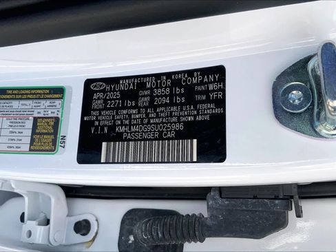 Used 2025 Hyundai Elantra Sport image 34