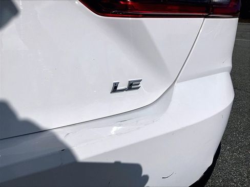 Used 2025 Toyota Camry LE FWD image 29