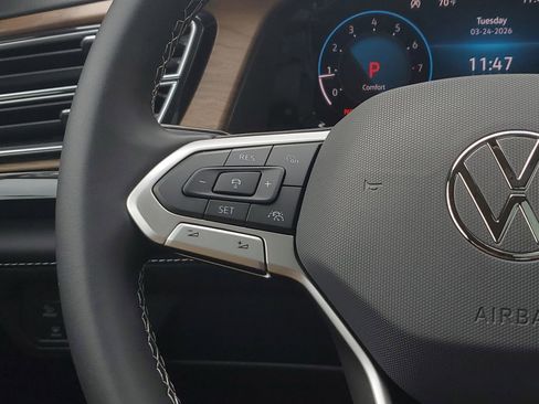 New 2026 Volkswagen Atlas SE FWD image 25