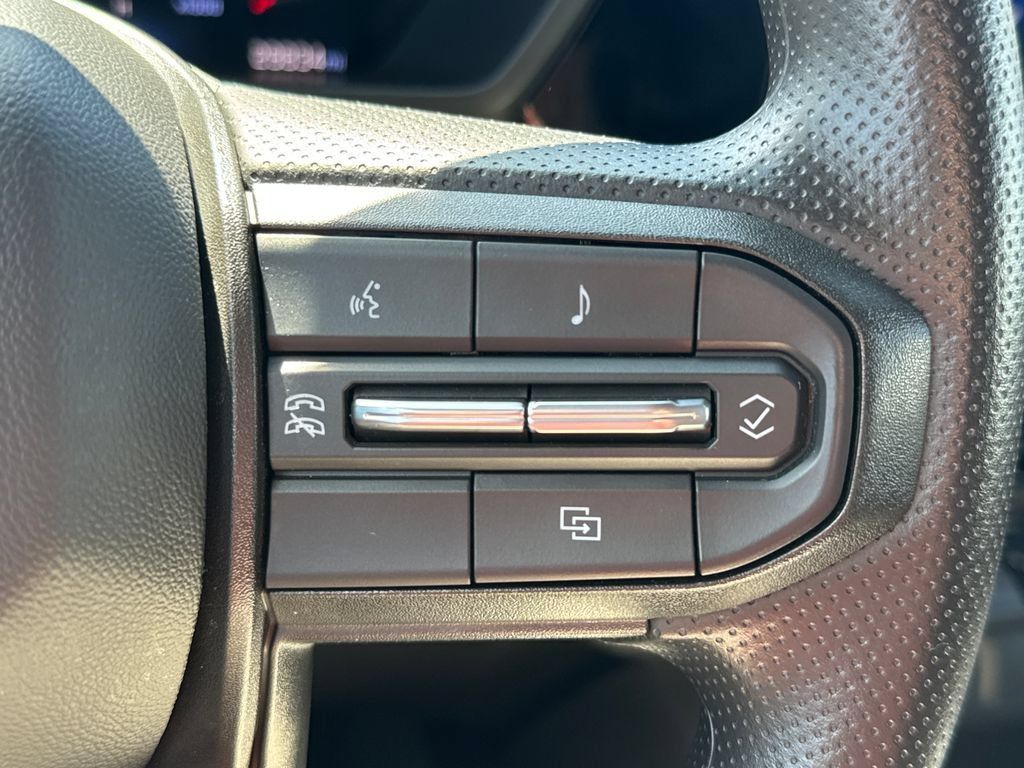 Certified 2024 Chevrolet Colorado Trail Boss w/ Advanced Trailering Package AWD/4WD image 25