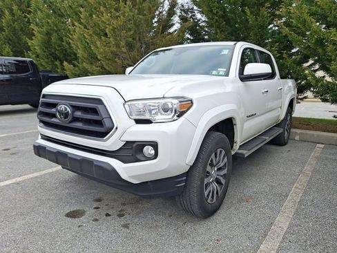 Certified 2023 Toyota Tacoma SR5 w/ Chrome Package image 3