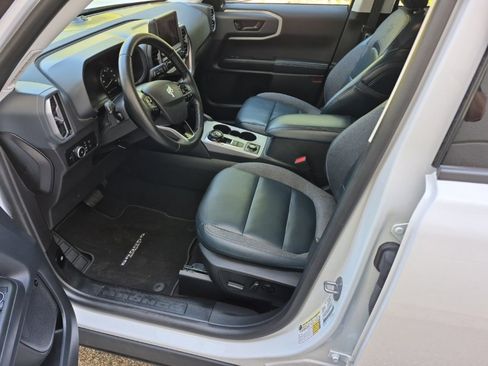 Certified 2023 Ford Bronco Sport Outer Banks w/ Tech Package image 19