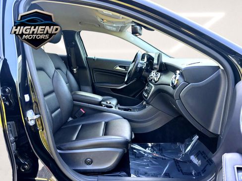 Used 2019 Mercedes-Benz GLA 250 image 21