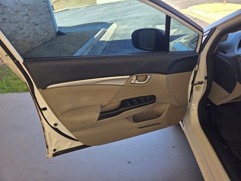 Used 2014 Honda Civic EX image 32