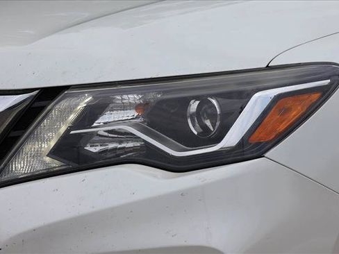 Used 2017 Nissan Pathfinder Platinum w/ Cargo Package AWD/4WD image 10