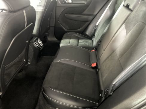 Used 2023 Volvo XC40 Recharge Plus AWD/4WD image 24