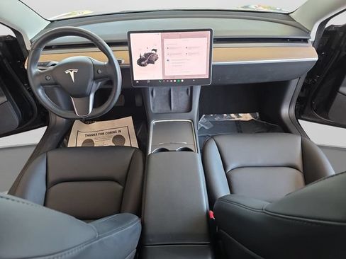 Used 2023 Tesla Model 3 Standard Range RWD image 11