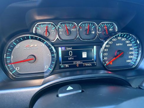 Used 2019 Chevrolet Silverado 2500 LTZ w/ Midnight Edition image 14